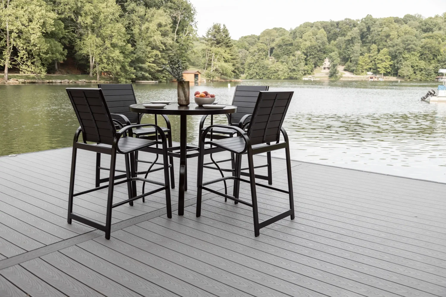 Murphy Aluminum + Poly Collection