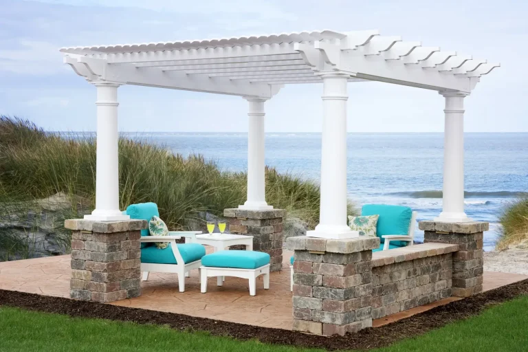 Urbana Vinyl Pergola from Berlin Gardens