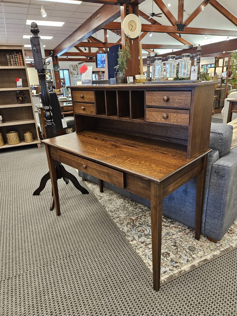 Shaker Writing Desk w/Hutch