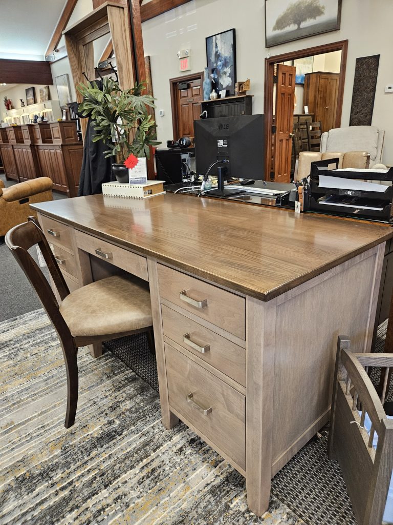 Manhattan Executive Desk